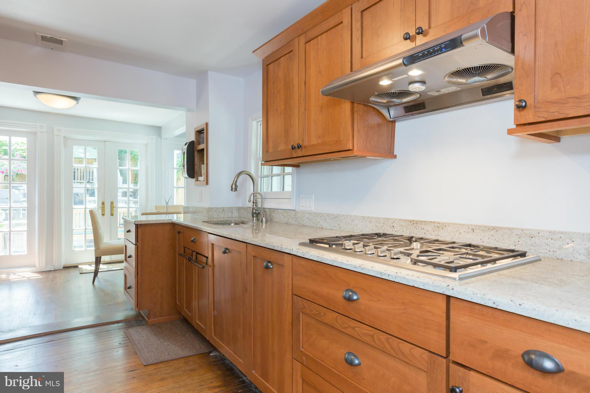 2708 O Street Northwest Washington, DC 20007 - Photo 8 of 30 Kitchen