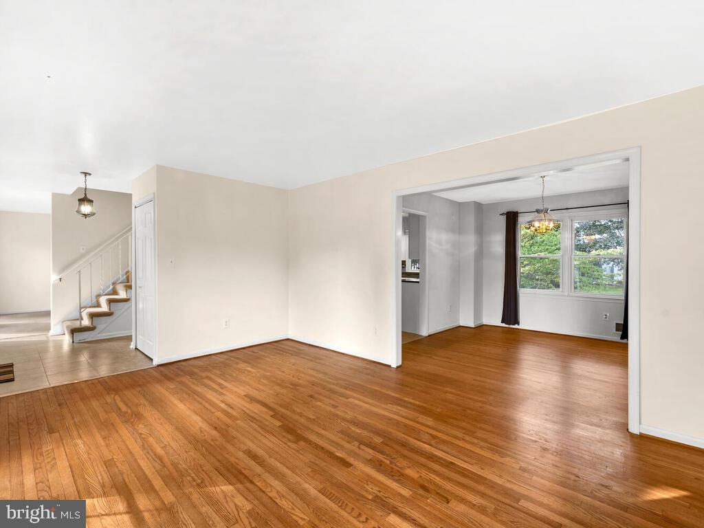 4960 Moonfall Way Columbia, MD 21044 - Photo 2 of 45