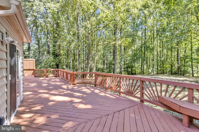 $1,299,000 | 987 Old Holly Drive, Great Falls, VA 22066