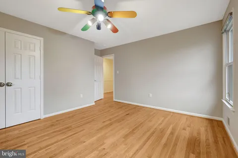 $1,299,000 | 987 Old Holly Drive, Great Falls, VA 22066