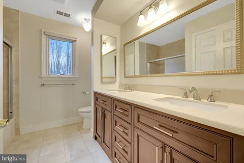 $1,299,000 | 987 Old Holly Drive, Great Falls, VA 22066