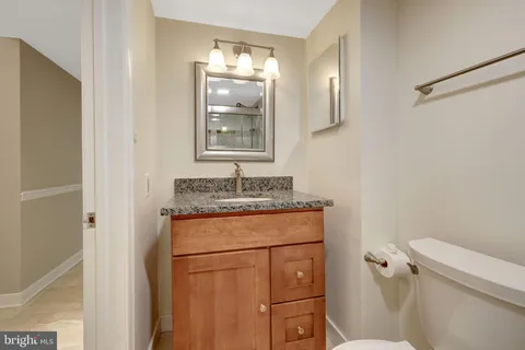 $1,299,000 | 987 Old Holly Drive, Great Falls, VA 22066