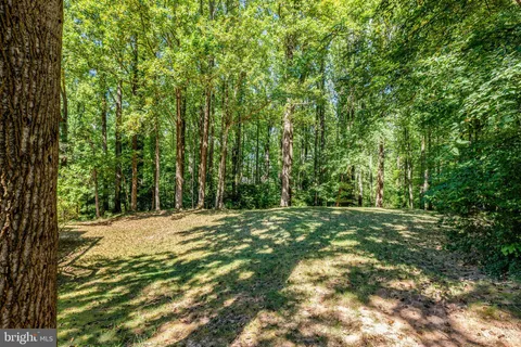 $1,299,000 | 987 Old Holly Drive, Great Falls, VA 22066