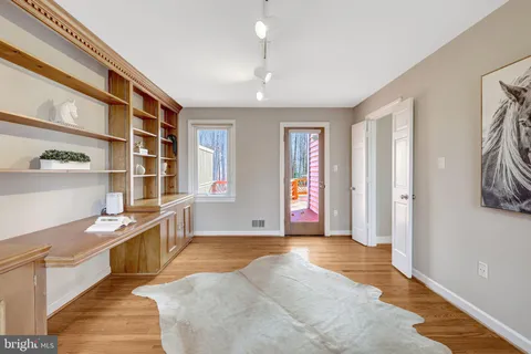 $1,299,000 | 987 Old Holly Drive, Great Falls, VA 22066