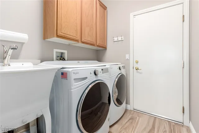 $2,395 | 9424 Cloudcroft Avenue, Las Vegas, NV 89134