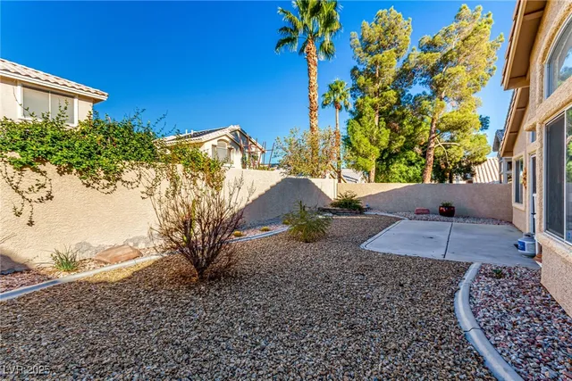 $2,395 | 9424 Cloudcroft Avenue, Las Vegas, NV 89134