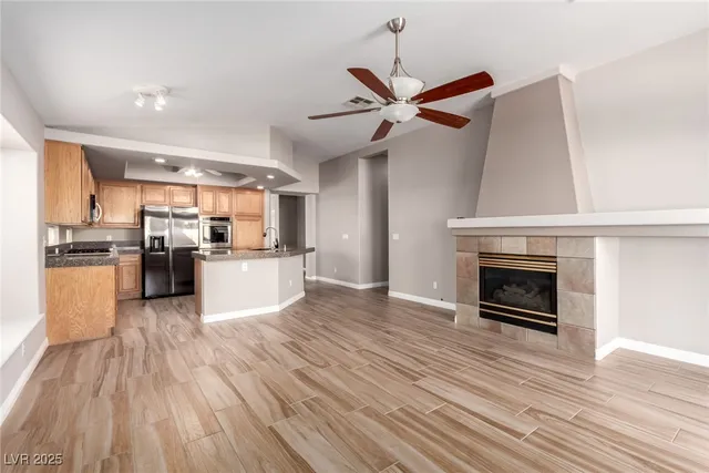 $2,395 | 9424 Cloudcroft Avenue, Las Vegas, NV 89134