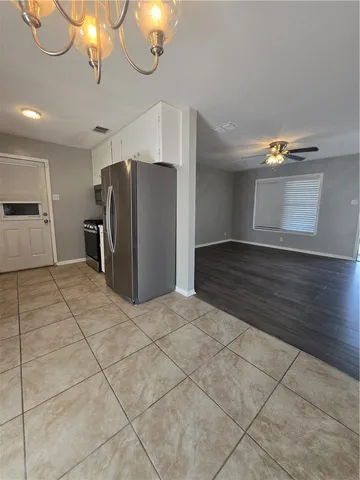 $1,750 | 6041 Orms Drive, Corpus Christi, TX 78412