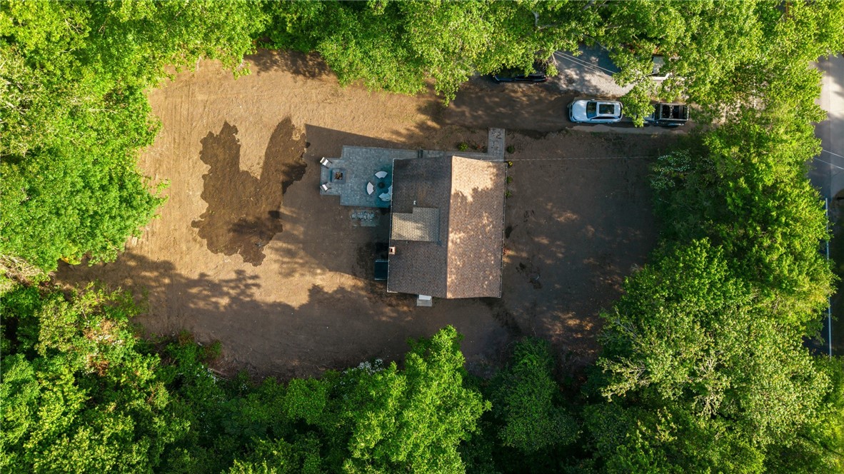 380 Brayton Road Tiverton, RI 02878 - Photo 34 of 36
