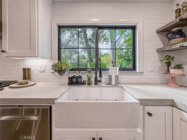 $1,165,000 | 1079 Powderhorn Court, Oak Park, CA 91377