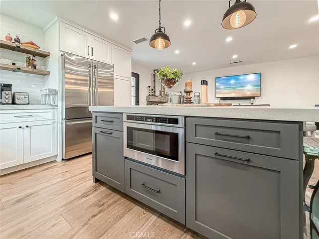 $1,165,000 | 1079 Powderhorn Court, Oak Park, CA 91377