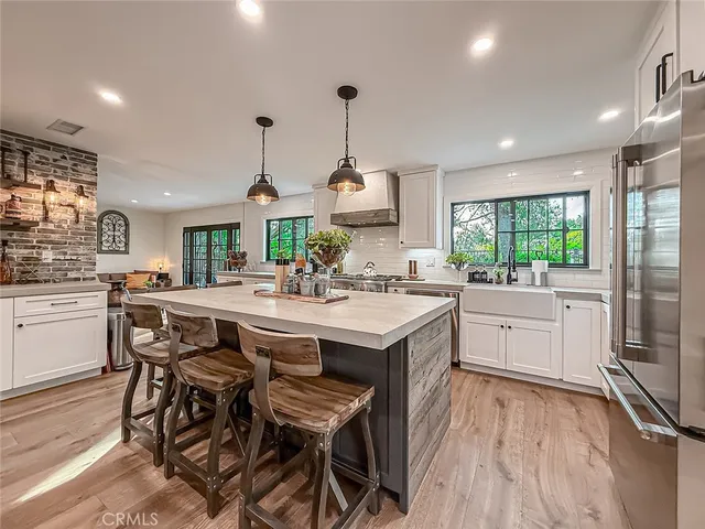 $1,165,000 | 1079 Powderhorn Court, Oak Park, CA 91377