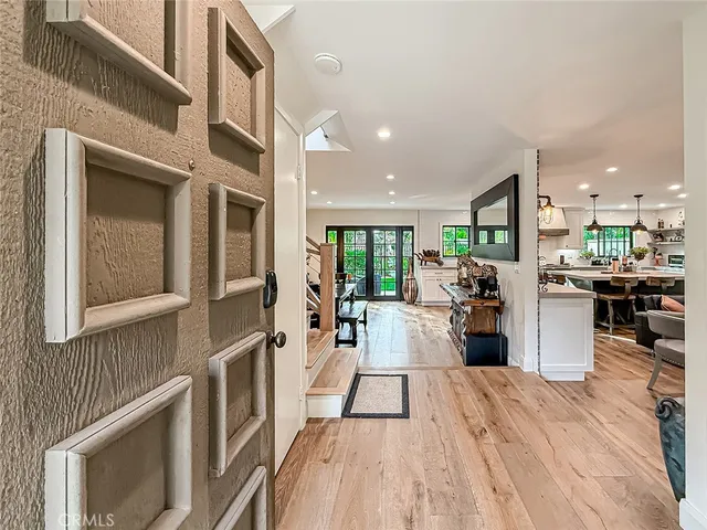 $1,165,000 | 1079 Powderhorn Court, Oak Park, CA 91377