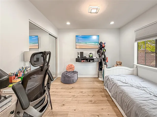 $1,165,000 | 1079 Powderhorn Court, Oak Park, CA 91377