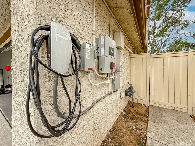 $1,165,000 | 1079 Powderhorn Court, Oak Park, CA 91377