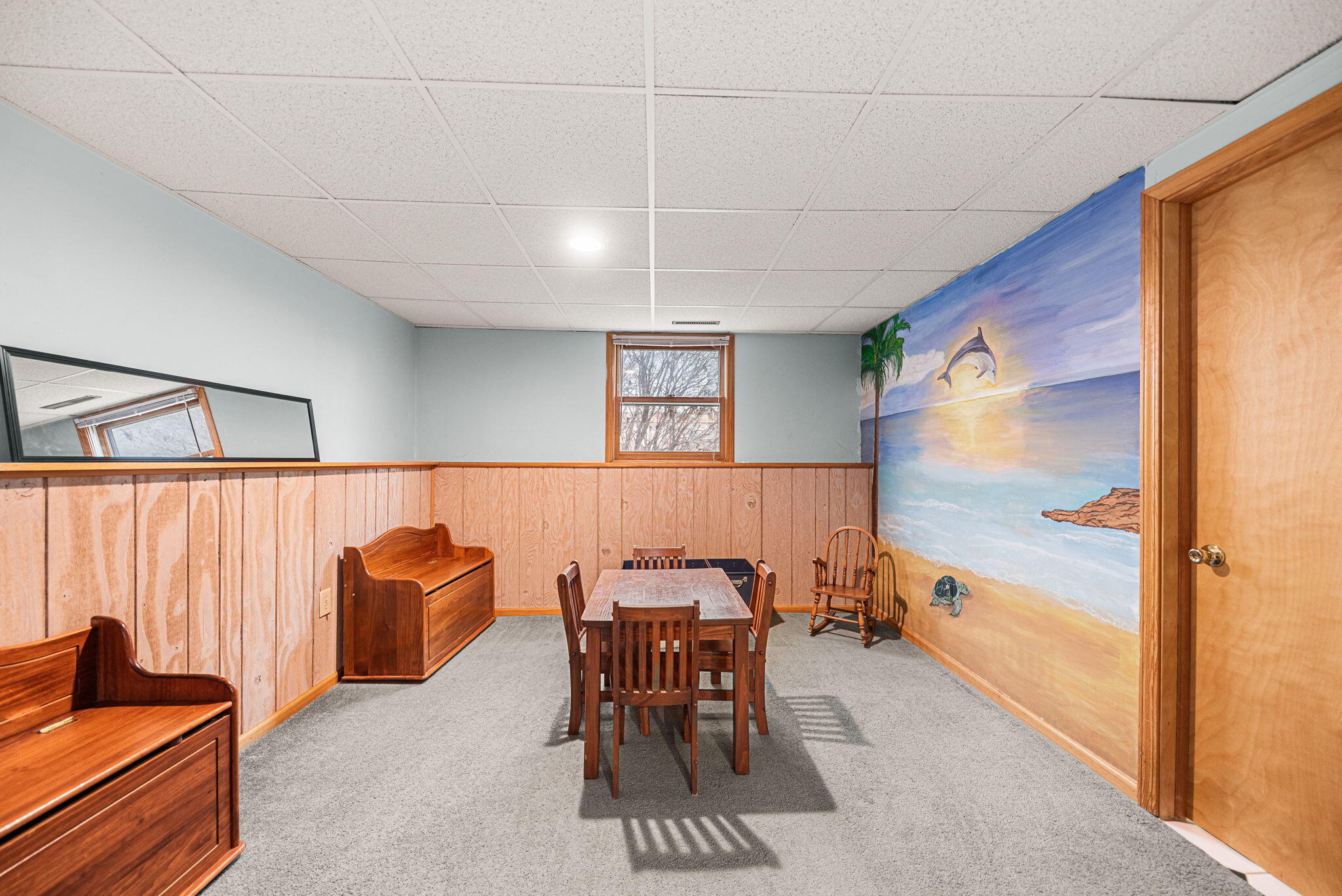 902 Aspen Street Hebron, IN 46341 - Photo 15 of 20 a view of a livingroom with furniture and window