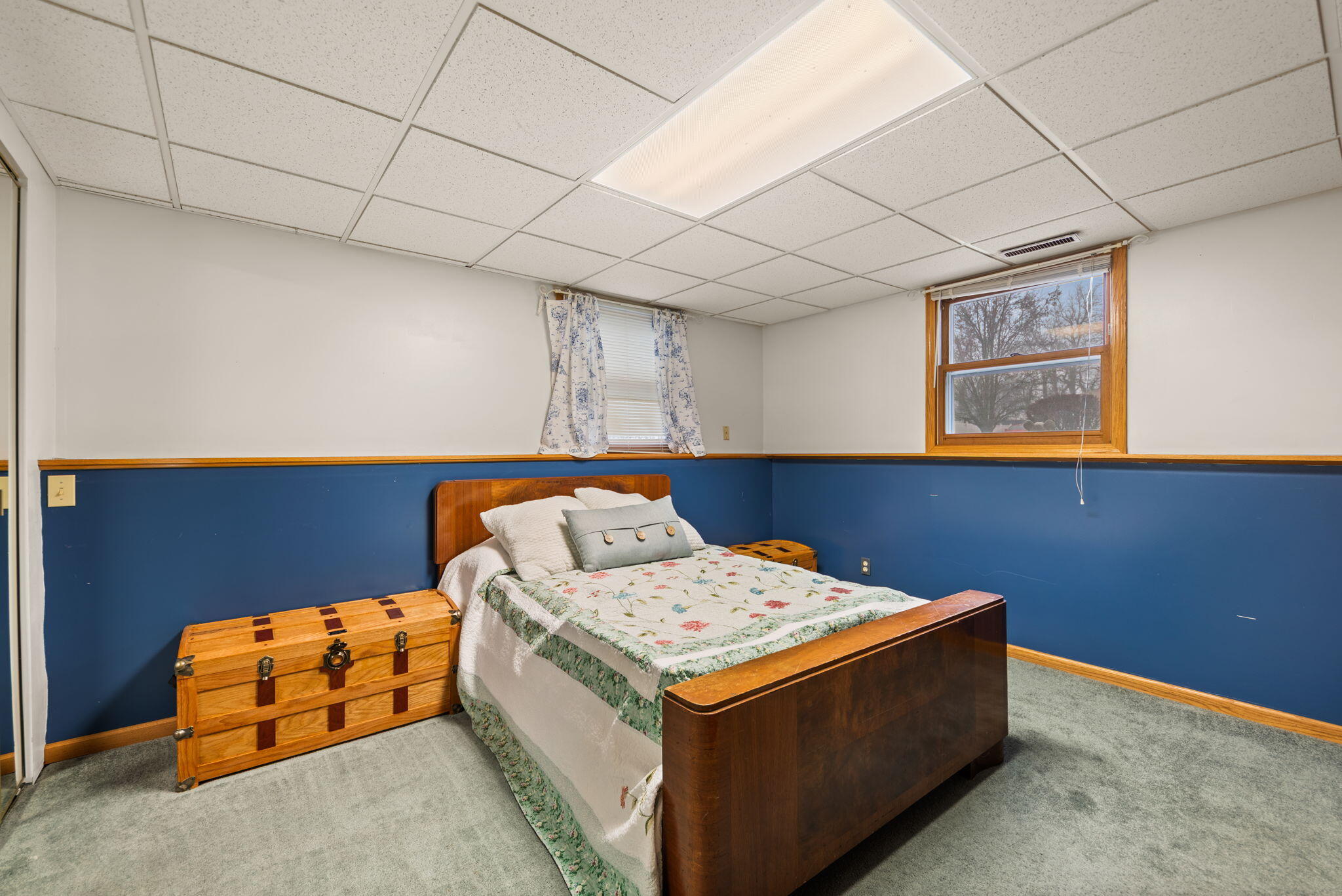 902 Aspen Street Hebron, IN 46341 - Photo 16 of 20 a utility room with dryer and washer
