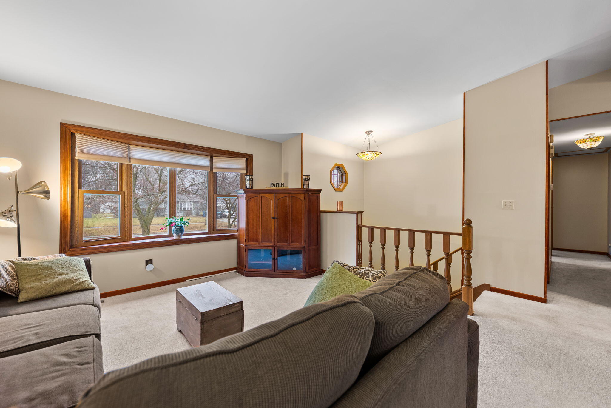 902 Aspen Street Hebron, IN 46341 - Photo 3 of 20 a living room with furniture and a window