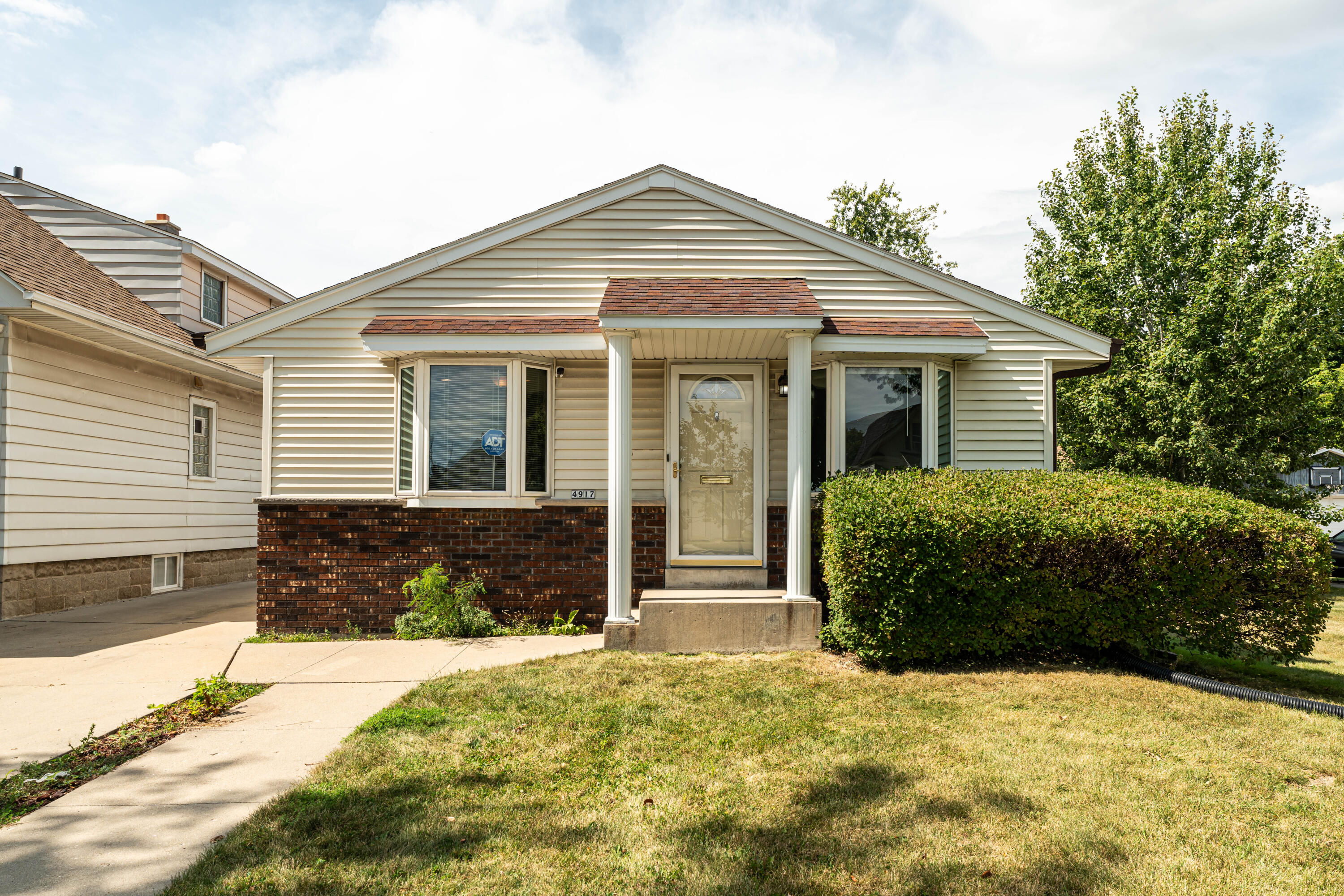 4917 North 126th Street Butler, WI 53007 - Photo 1 of 1 Welcome Home!