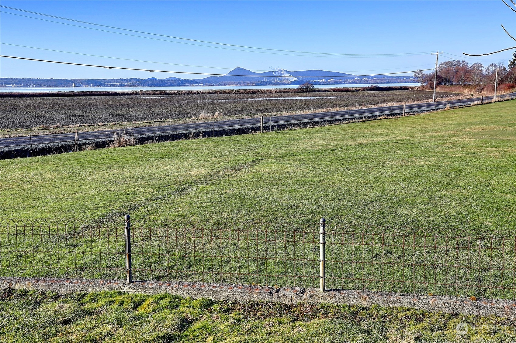 11536 Walker Road Mount Vernon, WA 98273 - Photo 17 of 35