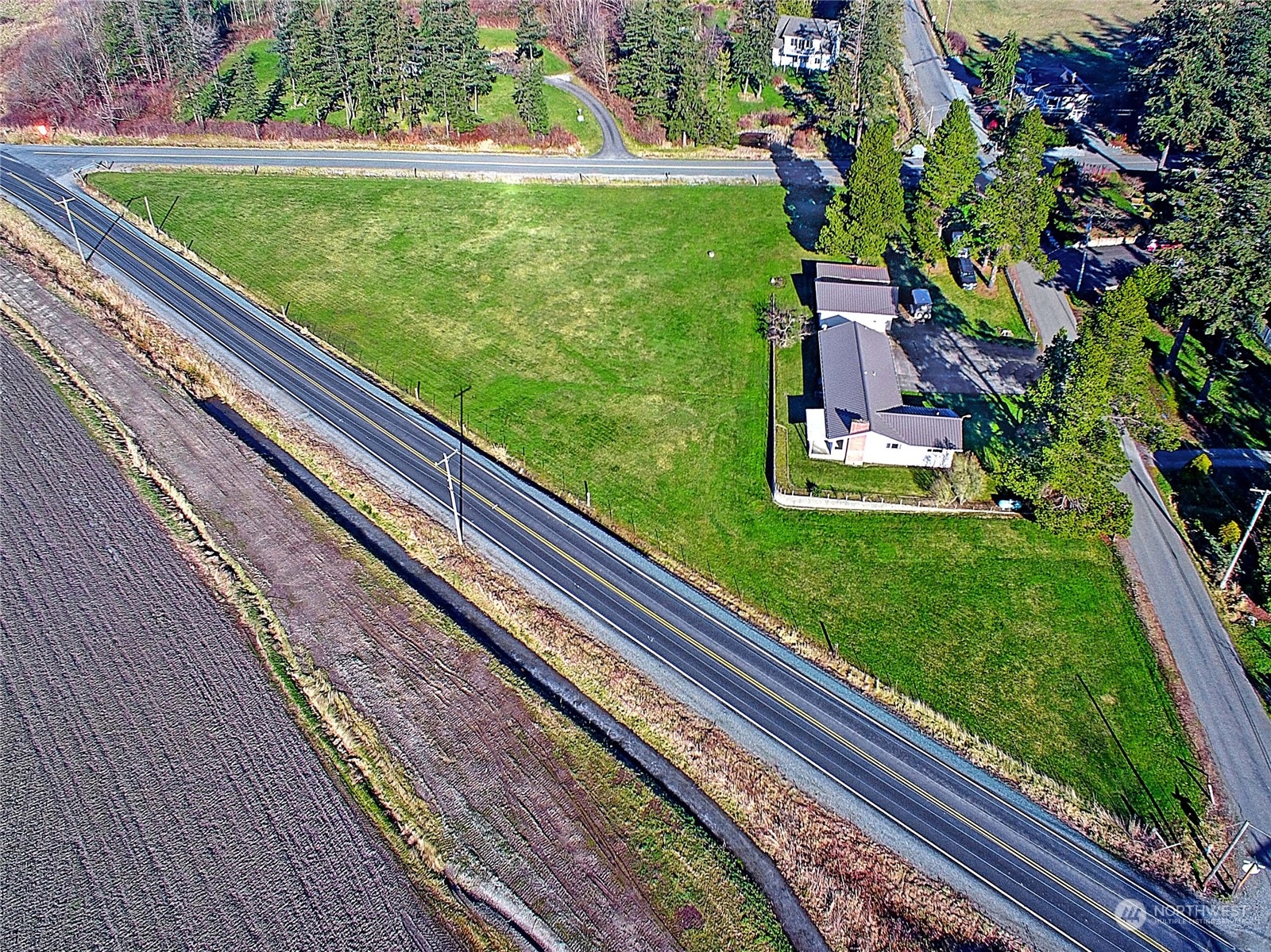 11536 Walker Road Mount Vernon, WA 98273 - Photo 10 of 35