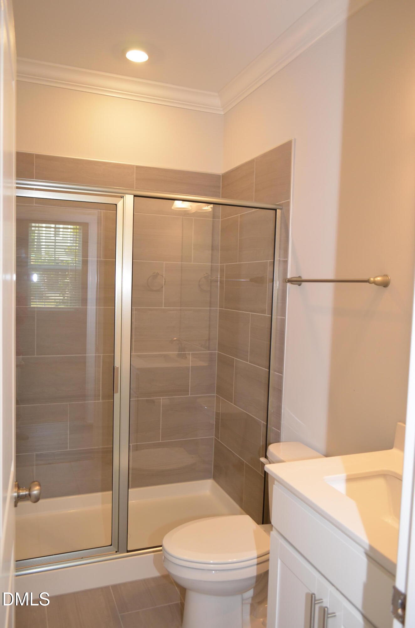 138 Sea Cave Lane Raleigh, NC 27610 - Photo 8 of 40
