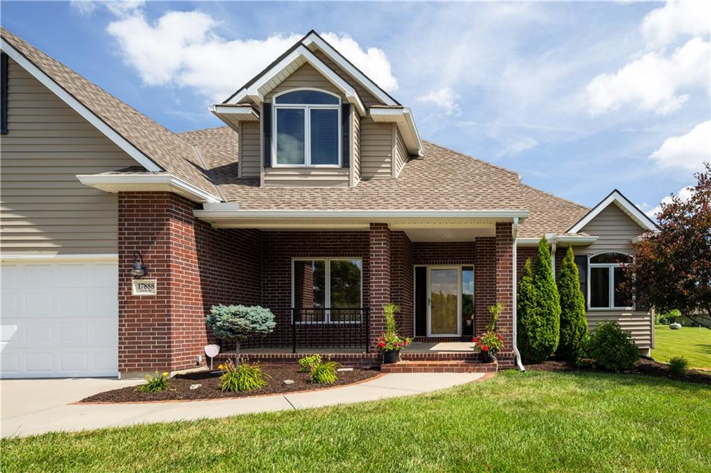 17888 Evans Road Tonganoxie, KS 66086 - Photo 2 of 14