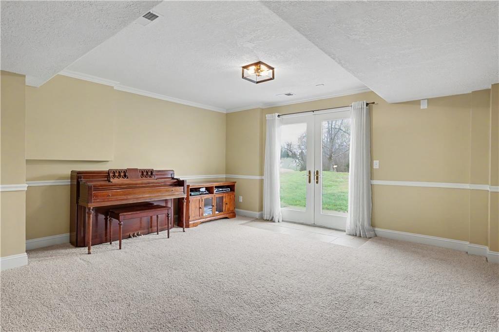 17888 Evans Road Tonganoxie, KS 66086 - Photo 48 of 61