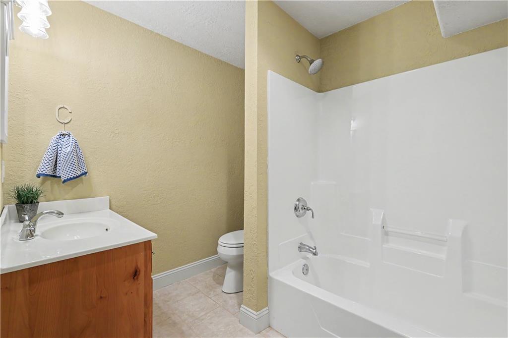 17888 Evans Road Tonganoxie, KS 66086 - Photo 51 of 61