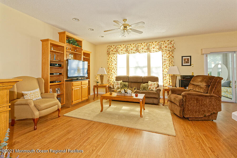 159 Sandpiper Road Barnegat, NJ 08005 - Photo 16 of 30 11