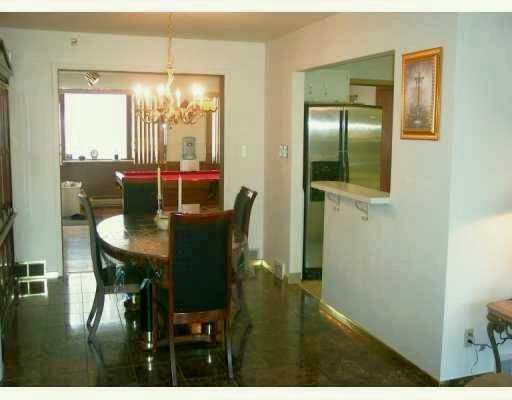 860 Beulah Road Penn Hills, PA 15235 - Photo 3 of 8 Dining Room.