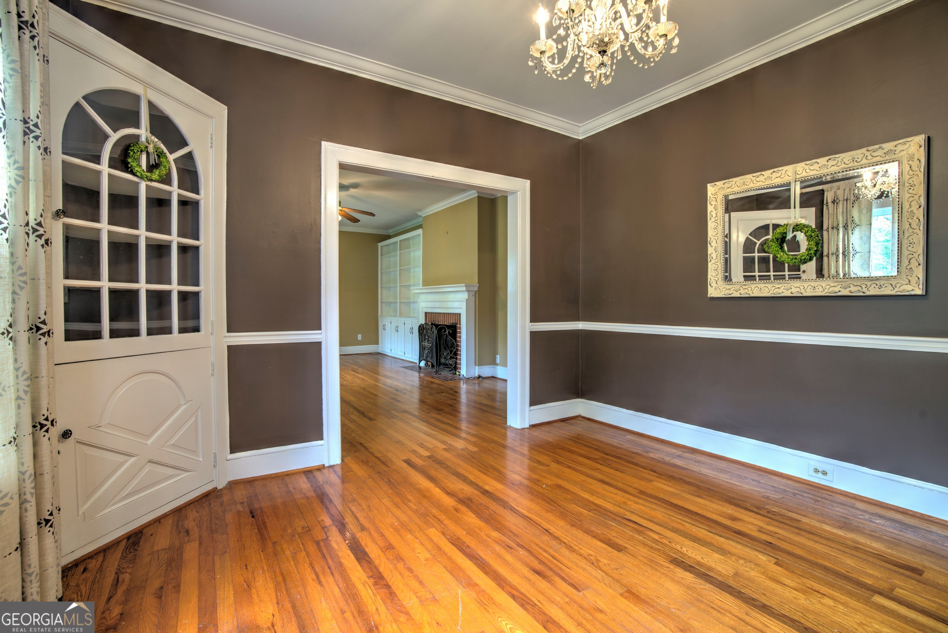 19 Berckmans Lane Southwest Rome, GA 30165 - Photo 6 of 26 a view of an entryway with wooden floor and a window