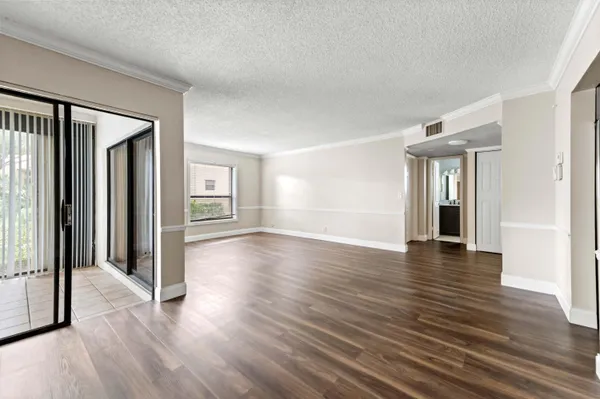 $2,300 | 3757 Cocoplum Circle, Unit 3567, Coconut Creek, FL 33063