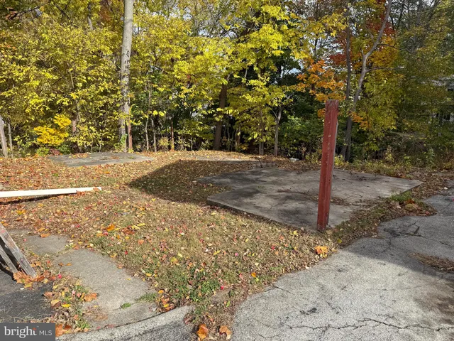 $2,500 | 328 Hutchinson Terrace, Unit A, Holmes, PA 19043