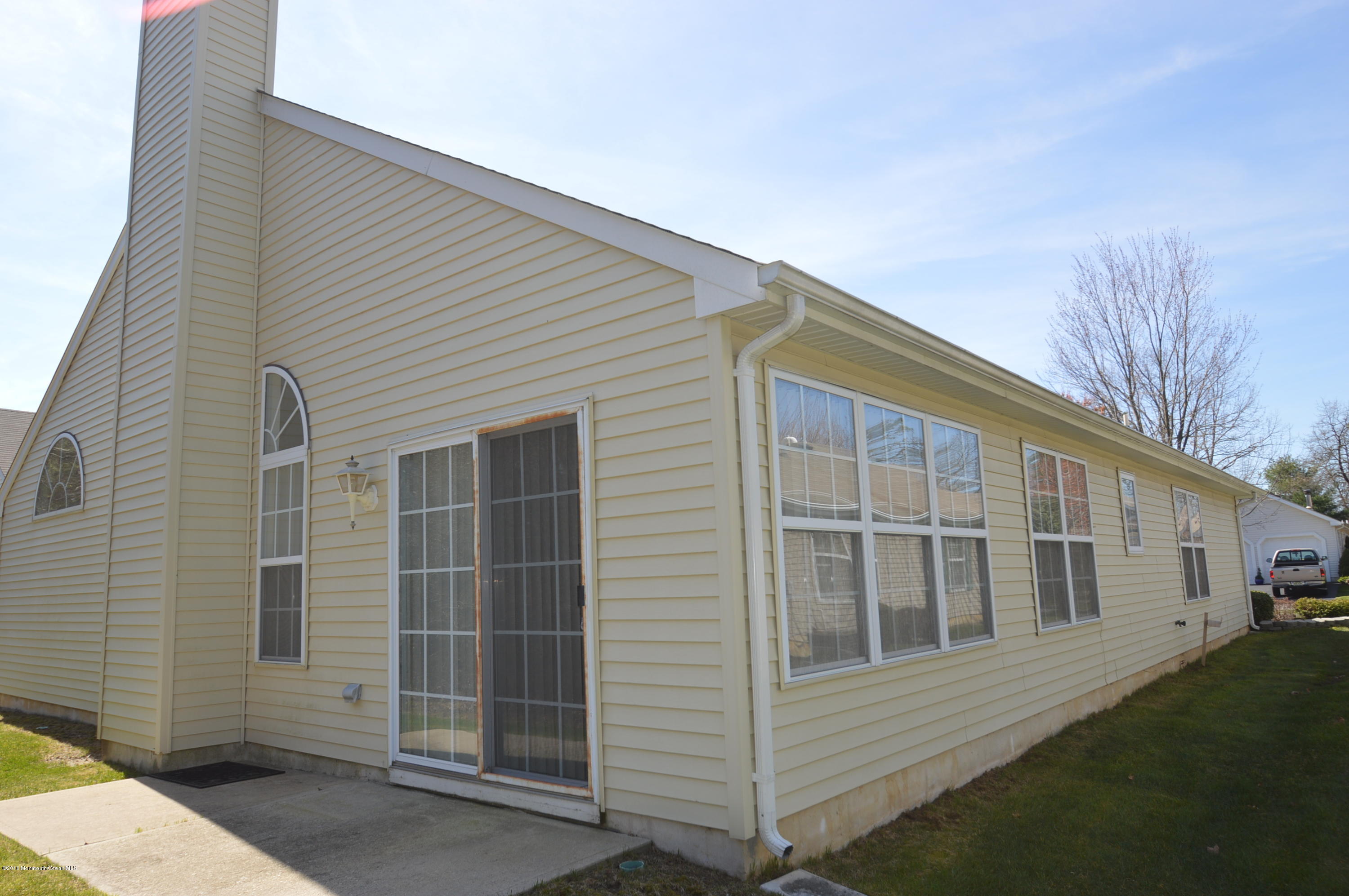 96 Clear Lake Road Whiting, NJ 08759 - Photo 6 of 43 DSC_0009