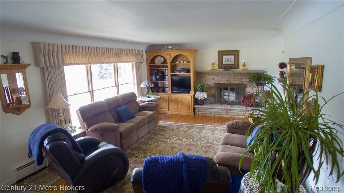 8365 Jordan Road Grand Blanc, MI 48439 - Photo 10 of 69 DJI_0539_1.JPG