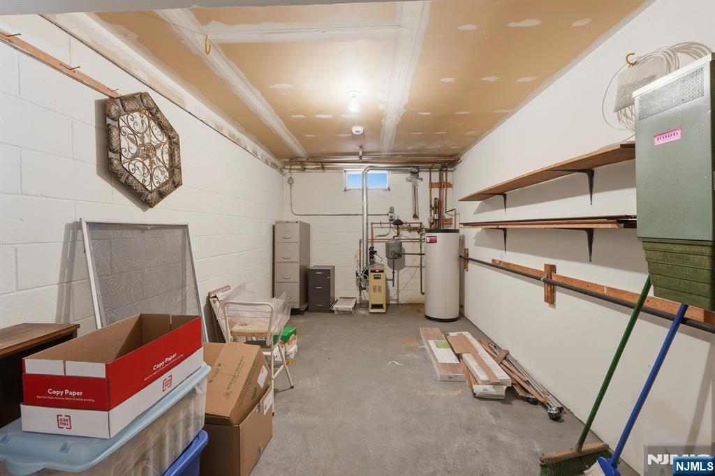 117B South Maple Avenue, Unit 1172 Park Ridge, NJ 07656 - Photo 15 of 21