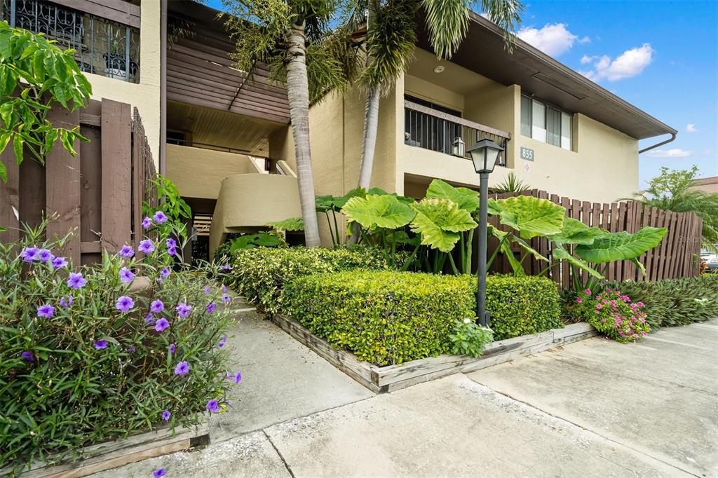 855 North Village Dr Unit 203  