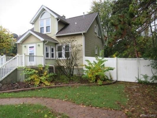 20380 Wilmot Road Belleville, MI 48111 - Photo 2 of 21 IMG-3567.JPG