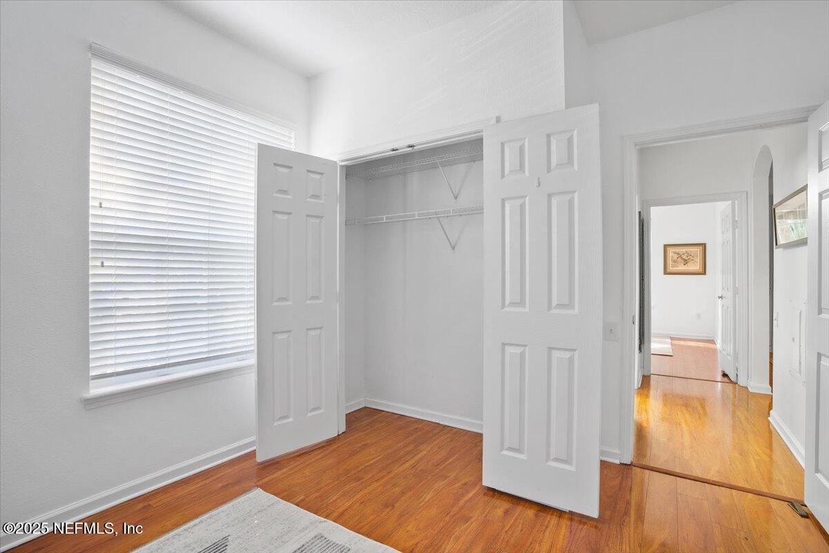 10550 Baymeadows Road, Unit 818 Jacksonville, FL 32256 - Photo 17 of 62 FRONT BEDROOM