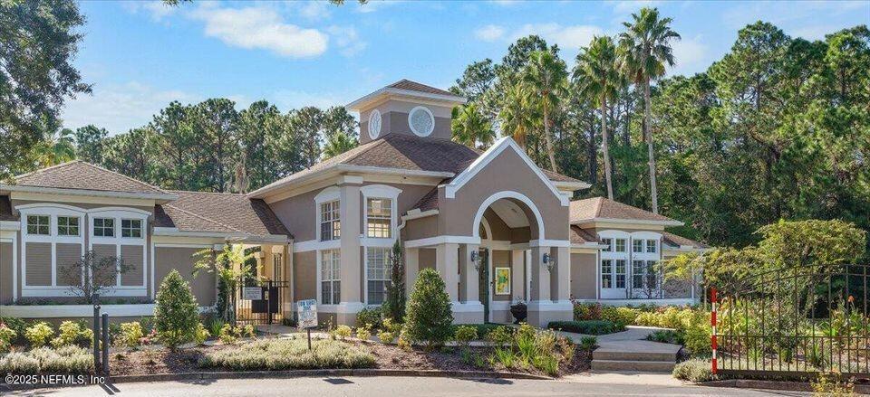 10550 Baymeadows Road, Unit 818 Jacksonville, FL 32256 - Photo 2 of 62 COMMUNITY CLUB HOUSE