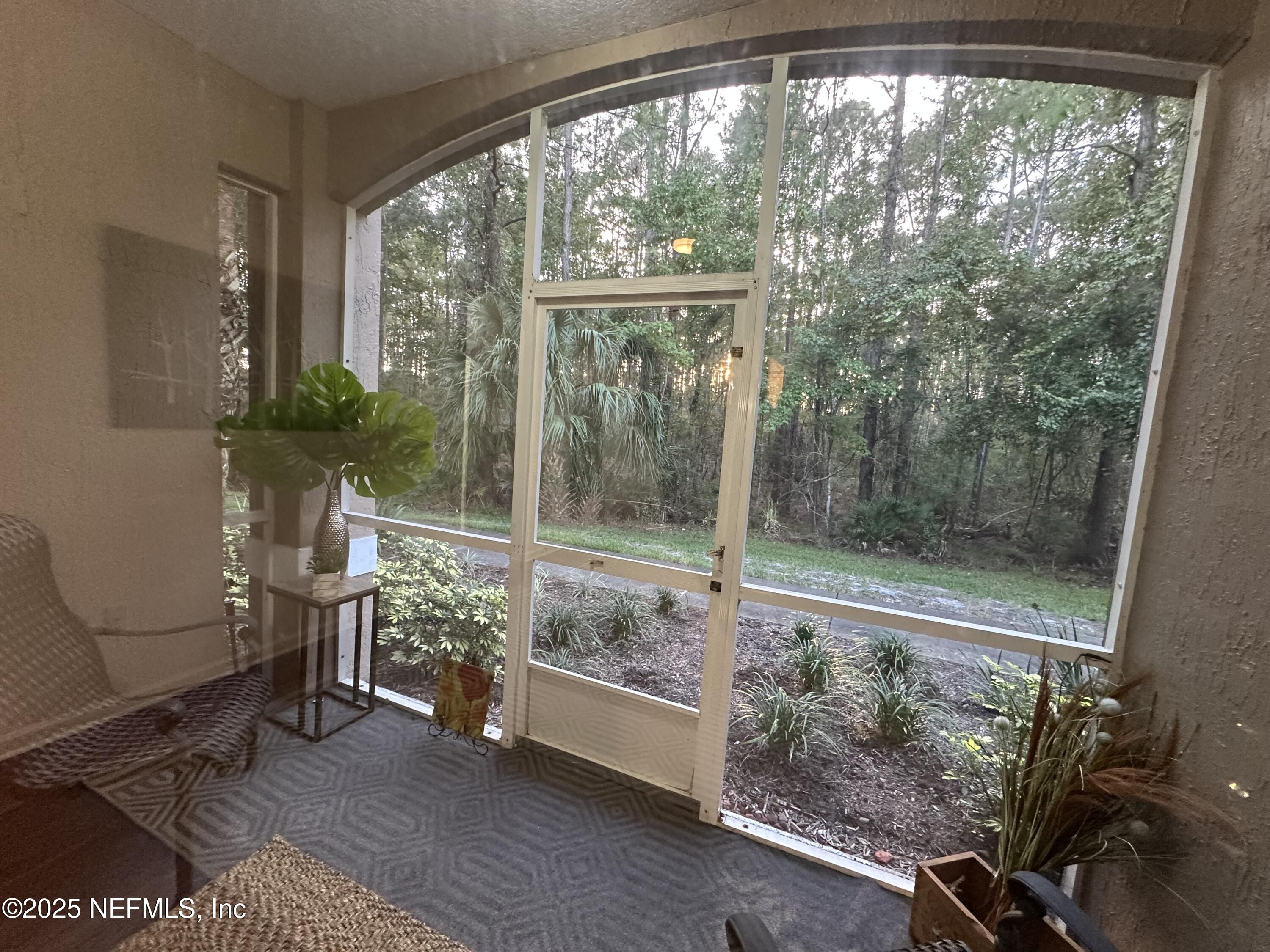 10550 Baymeadows Road, Unit 818 Jacksonville, FL 32256 - Photo 24 of 62 BACK PATIO