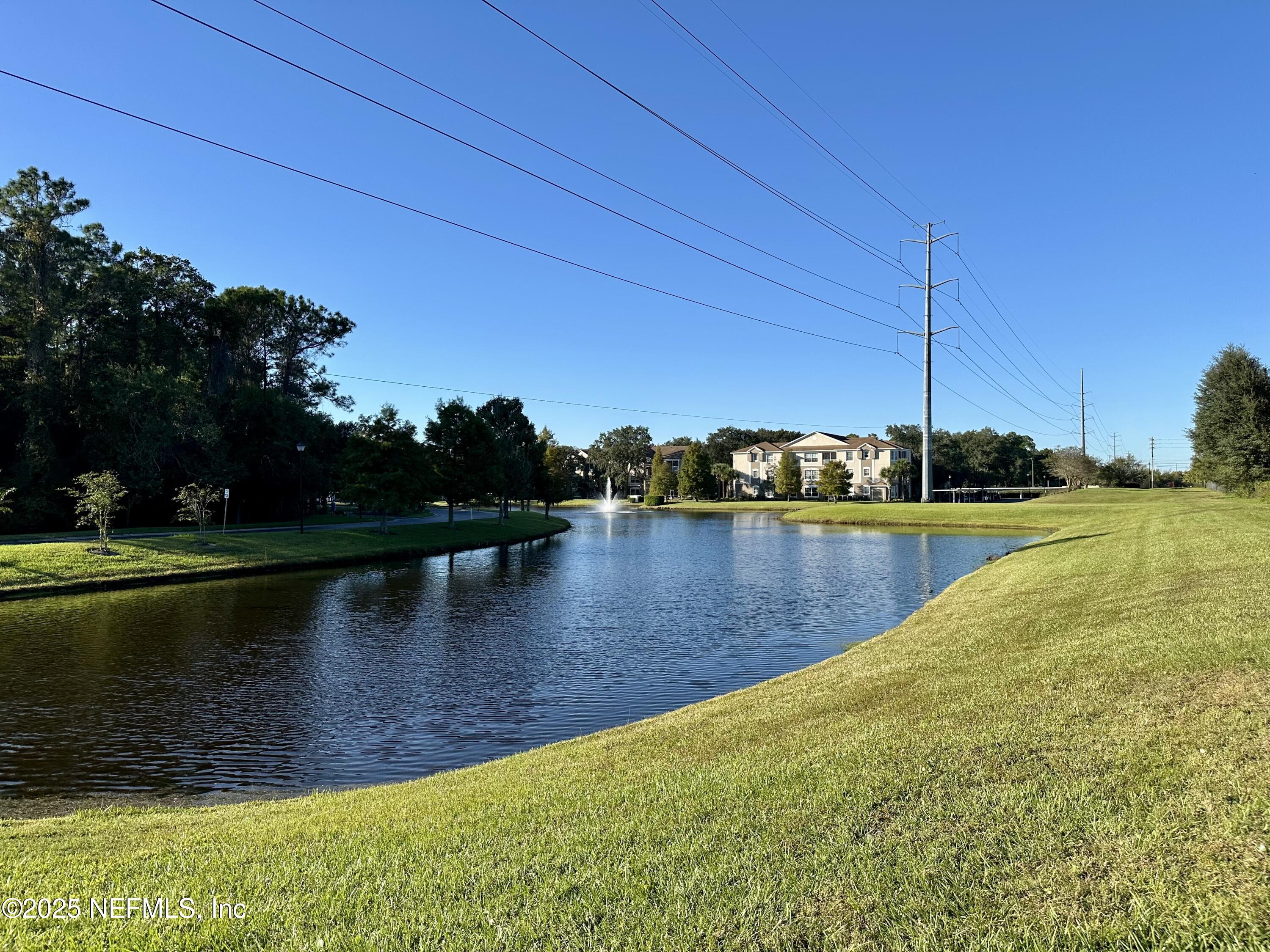 10550 Baymeadows Road, Unit 818 Jacksonville, FL 32256 - Photo 30 of 62 COMMUNITY LAKE