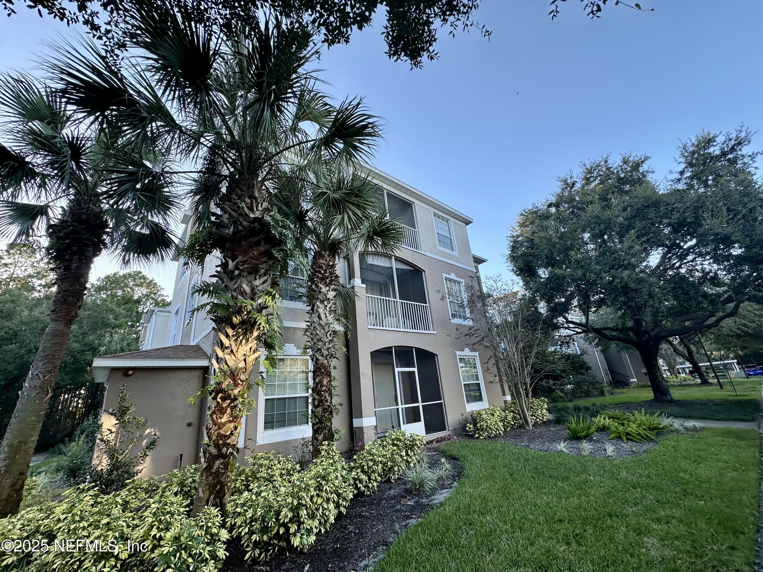 10550 Baymeadows Road, Unit 818 Jacksonville, FL 32256 - Photo 39 of 62 FRONT OF UNIT