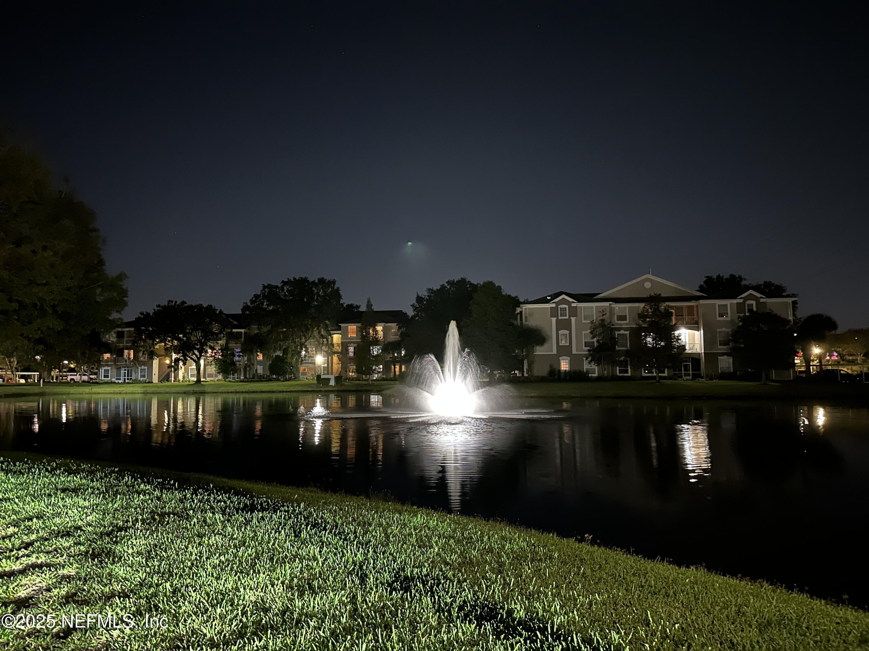 10550 Baymeadows Road, Unit 818 Jacksonville, FL 32256 - Photo 41 of 62 PHENOMENAL FOUNTAIN AT NIGHT