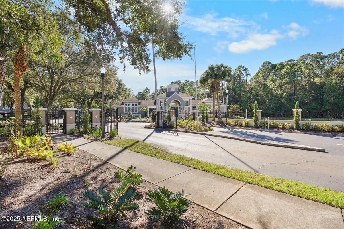 10550 Baymeadows Road, Unit 818 Jacksonville, FL 32256 - Photo 59 of 62 ENTRY GATE