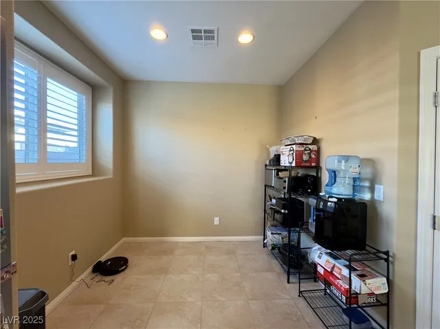 $390,000 | 2128 Delmar Farms Court, Laughlin, NV 89029