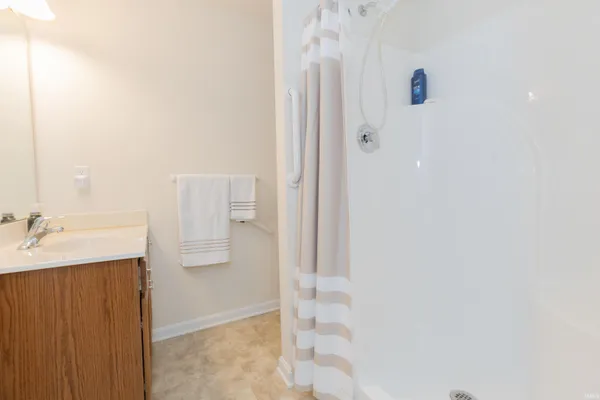 $208,900 | 4313 North Fulton Avenue, Evansville, IN 47710