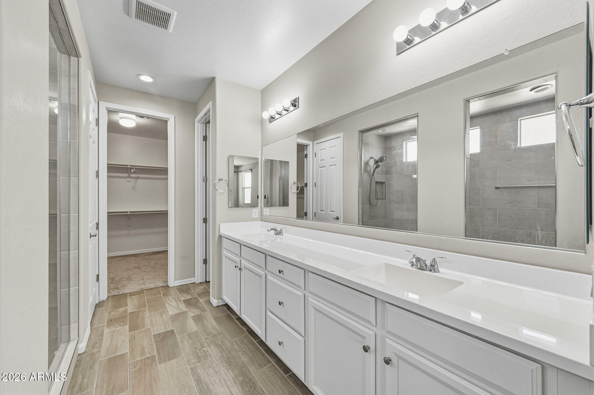 34 West Megan Street Gilbert, AZ 85233 - Photo 60 of 74 34 W Megan St-233