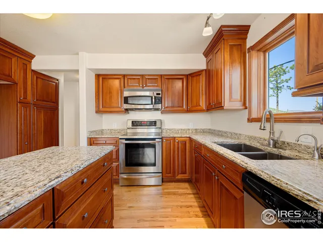 $925,000 | 3805 Davis Ranch Road, Bellvue, CO 80512